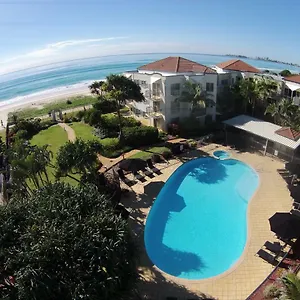 Golden Riviera Absolute Beachfront Курортный комплекс