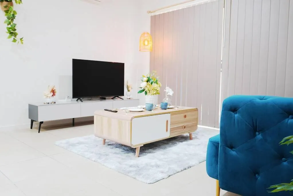 Entire House In Pimpama Villa Gold Coast