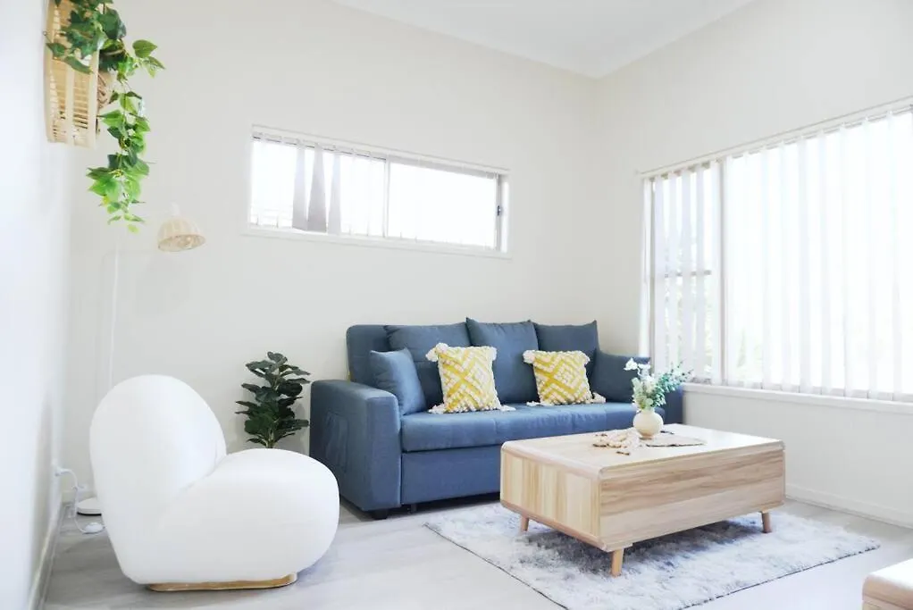 Entire House In Pimpama Villa Gold Coast